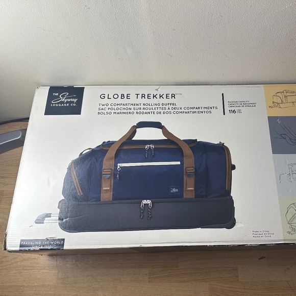 THE SKYWAY LUGGAGE CO. GLOBE TREKKER TWO COMPARTMENT ROLLING DUFFEL ITEM 1124486 - Picture 1 of 10